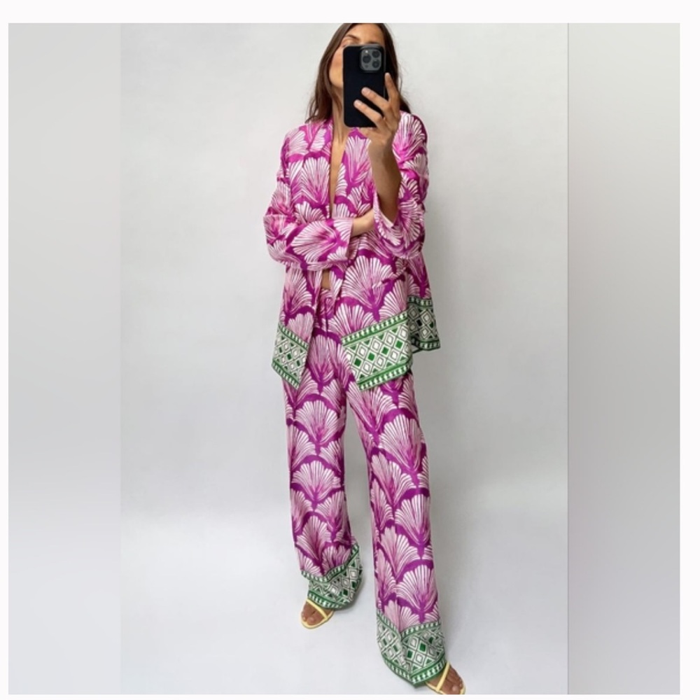 NWT ZARA SATIN EFFECT PRINTED SIZE XL 
🚨FIRM PRICE - Picture 16 of 16